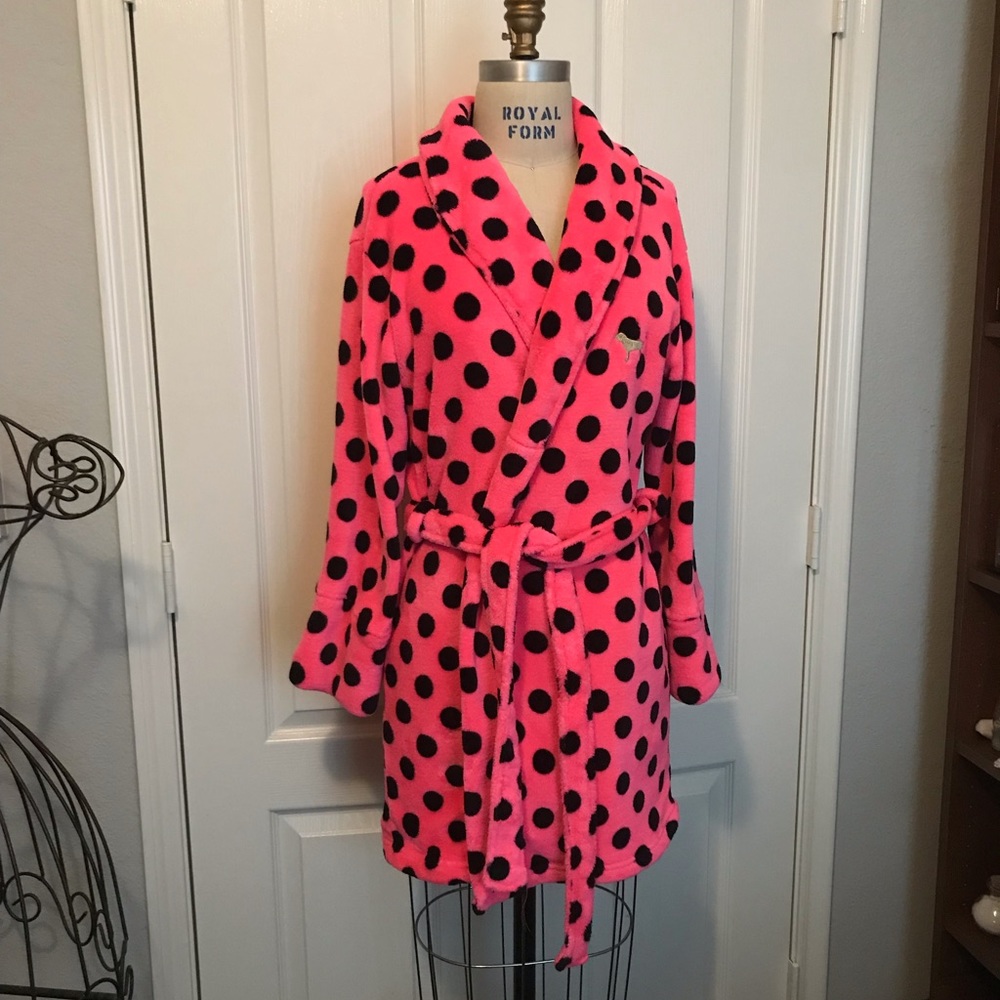 Hot pink polka dot robe - VS Pink - spa lingerie